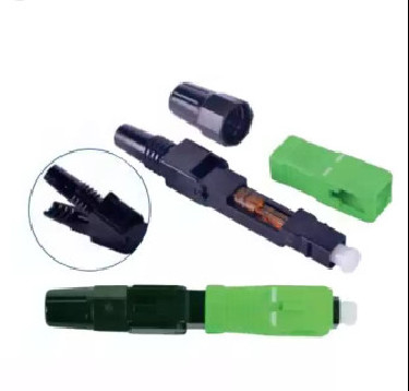 Conectores de cables de fibra óptica LSZH Excelente resistencia mecánica -45C / 50C para conexiones de red rápidas y estables