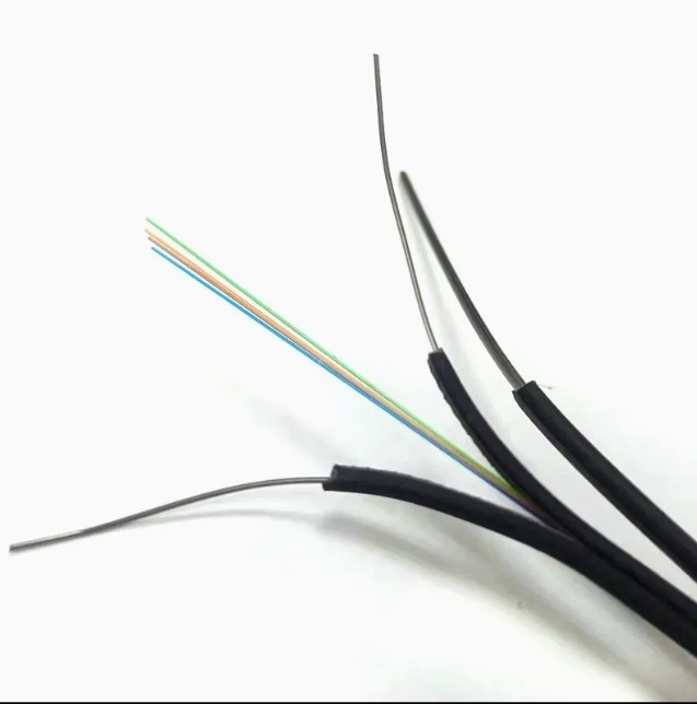 Cable de caída FTTH de soporte automático de forma de arco con 4 núcleos para comunicación telefónica