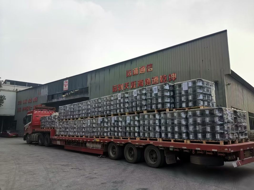 Introducción en forma de mariposa del cable óptico GJYXFCH-1B6a2