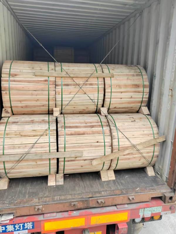 Cables ópticos aéreos totalmente dieléctricos autoportantes